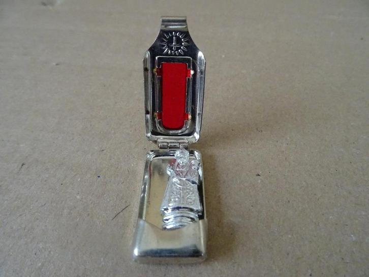 Antieke of vintage zakheilige Heilige Maria verguld doosje, Antiek en Kunst, Antiek | Religieuze voorwerpen, Ophalen of Verzenden