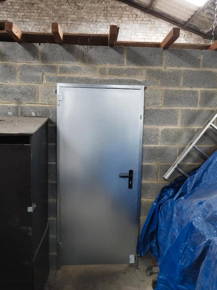 Box de stockage à louer sur Nimy (Mons), Immo, Garages & Places de parking, Province de Hainaut