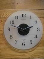 Wandklok NeXtime in glas - design award, Huis en Inrichting, Woonaccessoires | Klokken, Ophalen of Verzenden, Zo goed als nieuw