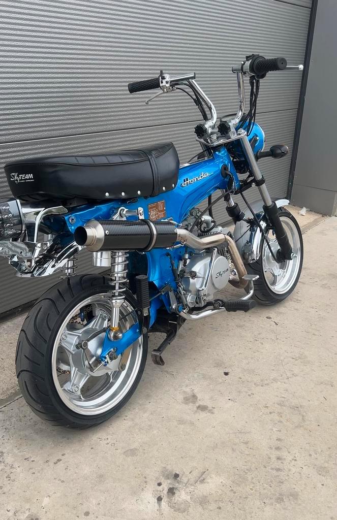 Skyteam Dax 125cc met motorpapieren A1, Fietsen en Brommers, Brommeronderdelen | Algemeen, Zo goed als nieuw, Uitlaat, Ophalen