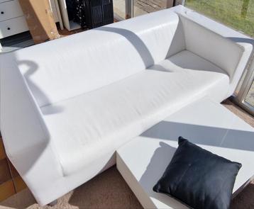 Witte kunstleder zetel beschikbaar voor biedingen