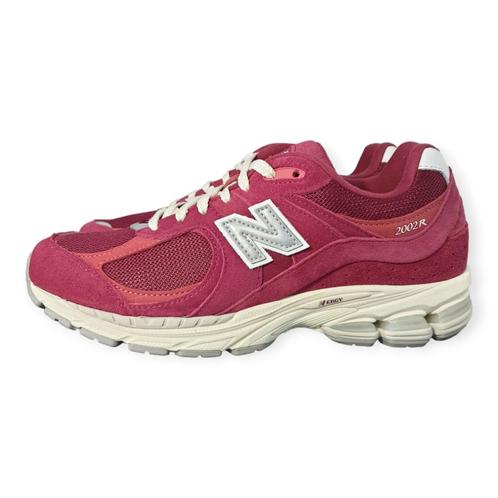 New Balance 2002R Bordeaux - 42.5 - M2002RHA, Kleding | Heren, Schoenen, Nieuw, Sneakers, Overige kleuren, Verzenden
