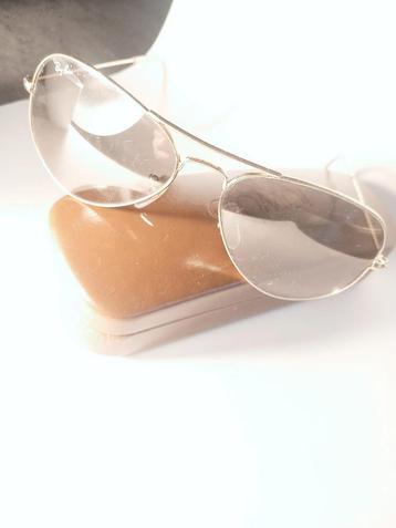 Rayban beschikbaar voor biedingen