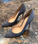 Gianvito Rossi 105 Pumps maat 37.5, Kleding | Dames, Schoenen, Gianvito Rossi, Pumps, Ophalen of Verzenden, Zo goed als nieuw