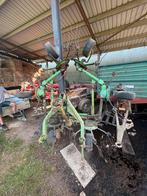 Hooikeerde en platte wagen, Zakelijke goederen, Ophalen