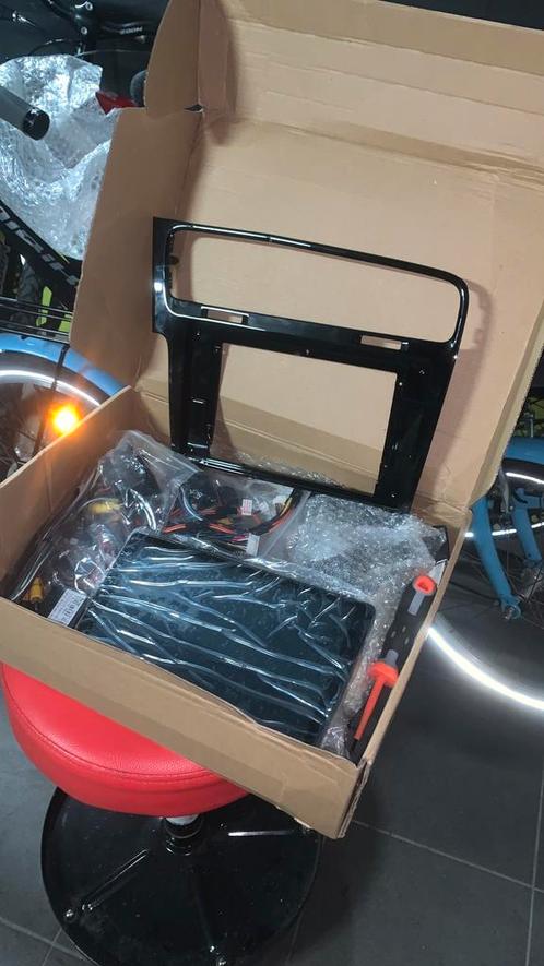 Navigatiescherm (met Golf 7-houder) en andere, Auto diversen, Autoradio's, Nieuw, Ophalen of Verzenden