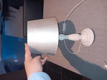 Oude led lamp beschikbaar voor biedingen