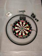 Darts bord met verlichting Winmau te koop, Sport en Fitness, Darts, Ophalen, Nieuw