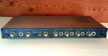 SPL 4 Headphone Mixer / Amplifier beschikbaar voor biedingen