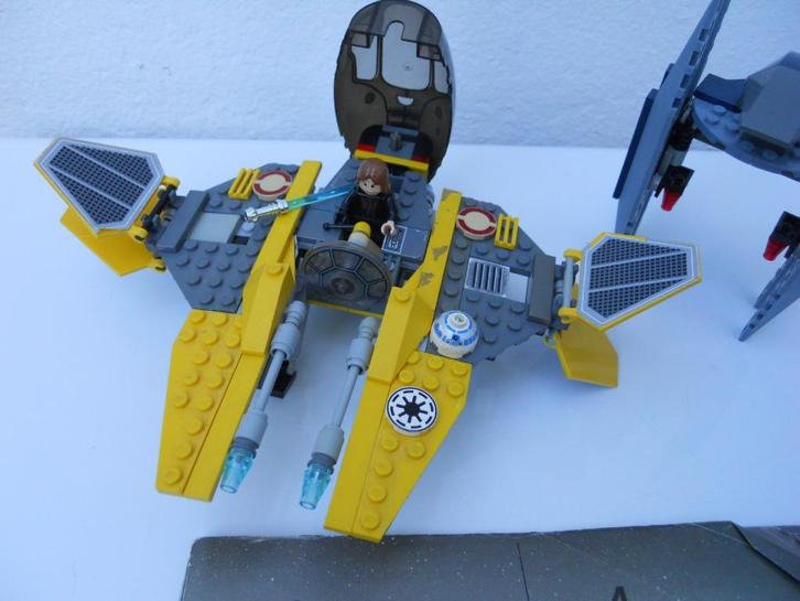 Lego 7256 Vintage Star Wars Jedi Starfighter & Vulture Droid, Kinderen en Baby's, Speelgoed | Duplo en Lego, Zo goed als nieuw