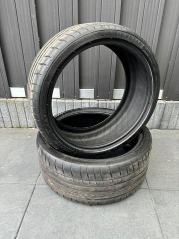 2x Michelin Pilot Sport 4S zomerbanden 235/35 R19