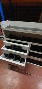 Inbouwrekken camionette. 120 x 125 x 35, Ophalen
