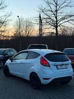 Ford fiesta 1.6TDCI 179,000KMS sport, Auto's, Bluetooth, Wit, Particulier, Te koop