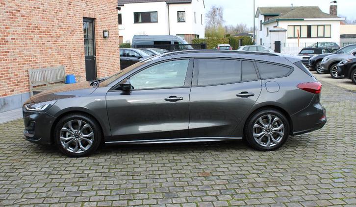 Ford Focus 1.0 EcoBoost Hybrid Automaat Bwj 01/2023 !!, Auto's, Ford, Bedrijf, Te koop, Focus, ABS, Achteruitrijcamera, Adaptieve lichten