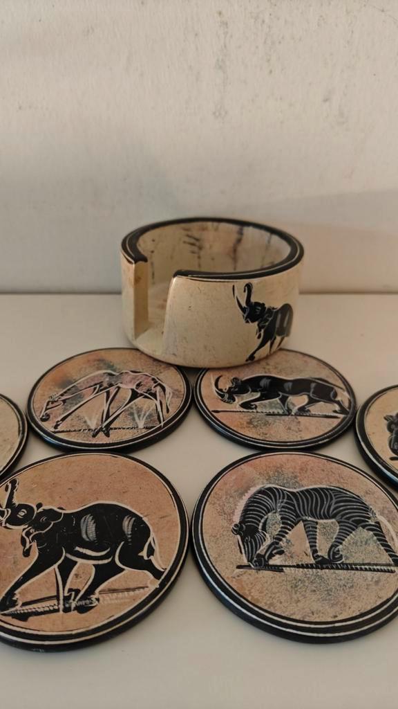 Stenen onderzetters in Afrikaanse stijl - Vintage, Maison & Meubles, Accessoires pour la Maison | Sous-verres & Sous-plats, Enlèvement ou Envoi