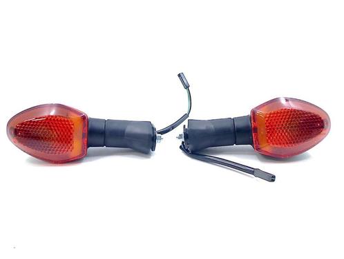 KNIPPERLICHT VOOR. SET. Suzuki GSR 750 2011-2016 (GSR 750), Motoren, Onderdelen | Suzuki, Gebruikt