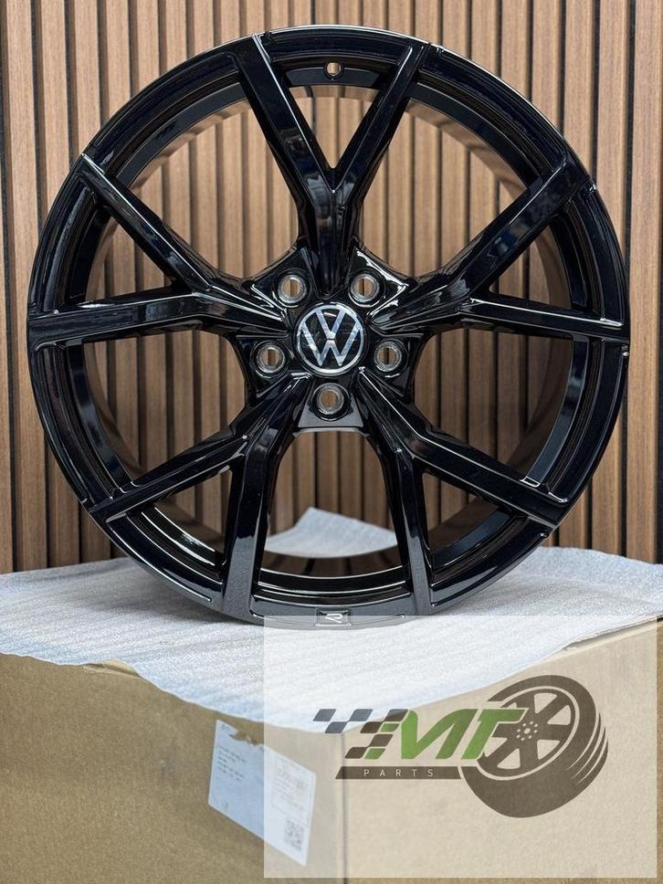 19” Vw Golf 8 R ESTORIL velg 5H0601025S 5H0601025AD NEW OEM, Auto-onderdelen, Banden en Velgen, Band(en), 19 inch, Personenwagen