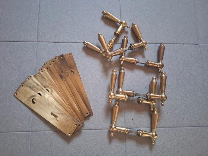 Poignées de porte en cuivre massif pour 6 portes, Enlèvement ou Envoi, Comme neuf