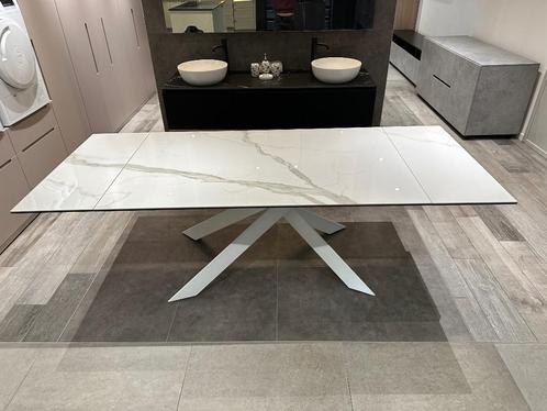 Luxe uitschuifbare  tafel met ceramich blad te koop aan -60%, Huis en Inrichting, Tafels | Eettafels, Nieuw, 100 tot 150 cm, 150 tot 200 cm