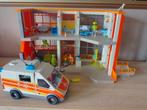 Playmobil ziekenwagen en ziekenhuis, Kinderen en Baby's, Ophalen of Verzenden, Zo goed als nieuw