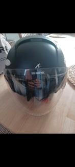 Casque shark taille l², Enlèvement