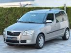 Skoda Roomster 1.6i ** Automaat ** Gekeurd ** Airco **, 1600 cc, Roomster, Beige, Bedrijf