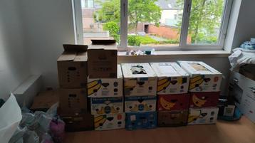 opkopen rommelmarkt dozen beschikbaar voor biedingen