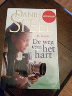 Boek Danielle Steel - De weg van het hart, Ophalen of Verzenden, Zo goed als nieuw