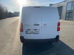 Opel Vivaro automaat 177pk apple carplay, Auto's, Bestelwagens en Lichte vracht, Used 1. Bestelwagens met ervaring., 4 cilinders