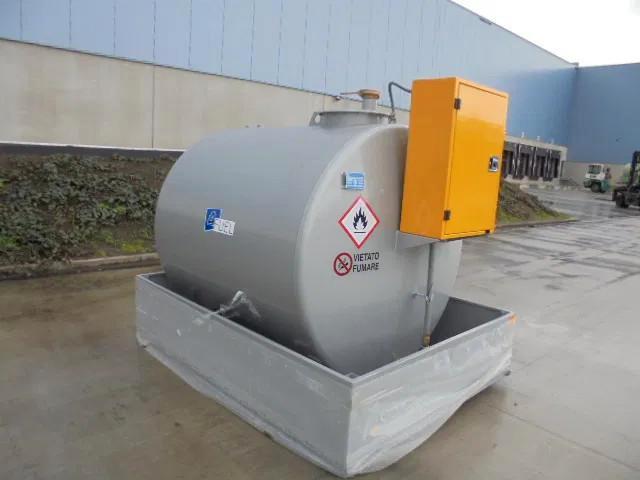 Emiliana Serbatoi TF3/50 NEW STOCK NOW (bj 2025), Zakelijke goederen, Machines en Bouw | Keten en Containers