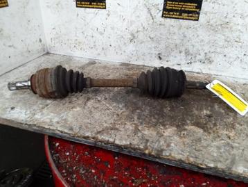 Arbre de transmission avant gauche d'un Peugeot 206, Enlèvement ou Envoi, 3 mois de garantie, Utilisé, Peugeot