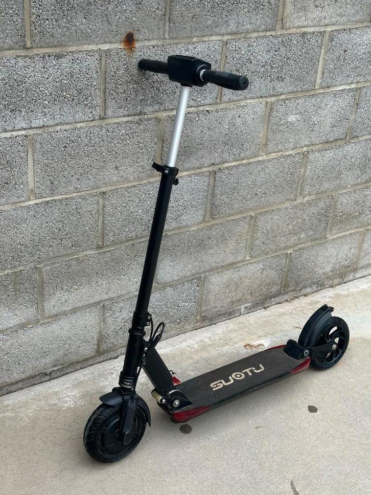 Suotu Elektrische Step, Fietsen en Brommers, Steps, Zo goed als nieuw, Elektrische step (E-scooter), Ophalen