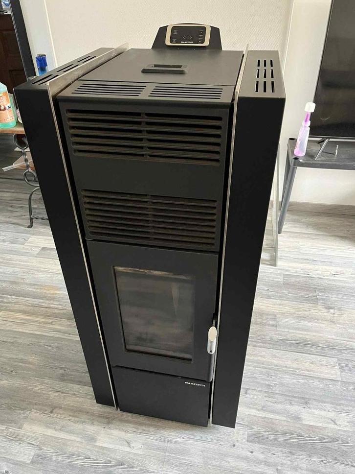 Palazzetti 9 kW — Zeer goede staat (te repareren), Huis en Inrichting, Kachels, Gebruikt, Vrijstaand, Pelletkachel, Overige brandstoffen
