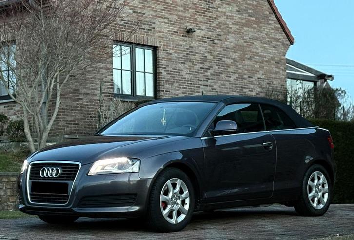 Audi A3 Cabrio Sportback 1.6tdi siege en cuir  155.000km, Autos, Audi, Particulier, A3, Bluetooth, Cabriolet, Cuir, Enlèvement