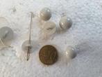 glanzende lichtgrijze halve bol knopen met schacht B1317QG, Ophalen of Verzenden, Nieuw, Knoop of Knopen