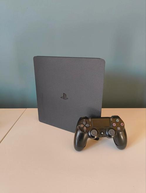 Ps4 slim, Games en Spelcomputers, Spelcomputers | Sony PlayStation 4, Zo goed als nieuw, Slim, Ophalen of Verzenden