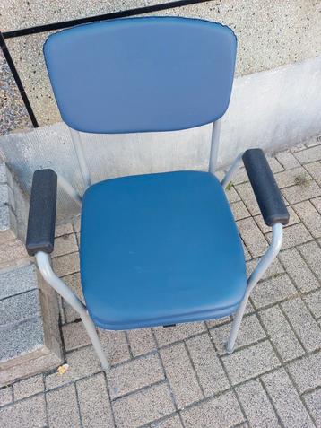 Chaise percée, Divers, Enlèvement ou Envoi