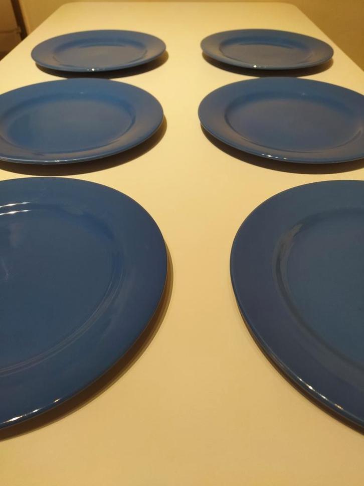 Assiettes bleues, Maison & Meubles, Cuisine | Vaisselle, Utilisé, Assiettes(s), Autres styles, Enlèvement