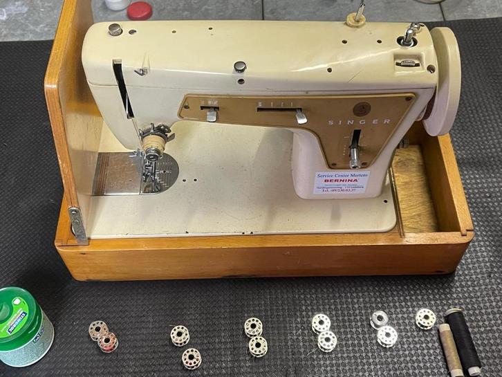 naaimachine - Singer, Hobby en Vrije tijd, Naaimachines en Toebehoren, Naaimachine, Singer, Ophalen of Verzenden