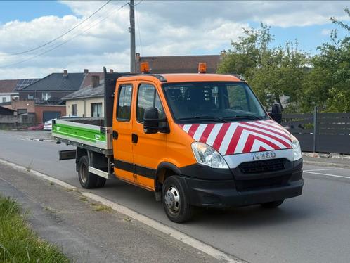Iveco Daily 35C15 euro 5 double cabine, Auto's, Bestelwagens en Lichte vracht, Particulier, Iveco, Diesel, Euro 5, 4 deurs, Handgeschakeld