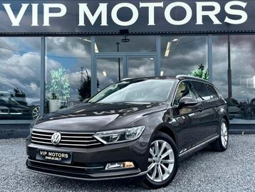 VOLKSWAGEN PASSAT // TOIT PANO // CAMERA DE RECUL beschikbaar voor biedingen