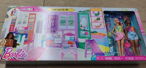 Barbie - Zomerhuis met zwembad, boot en hangmat (NIEUW), Kinderen en Baby's, Speelgoed | Poppen, Nieuw, Barbie, Ophalen of Verzenden