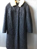 Manteau astrakan, Enlèvement, Comme neuf