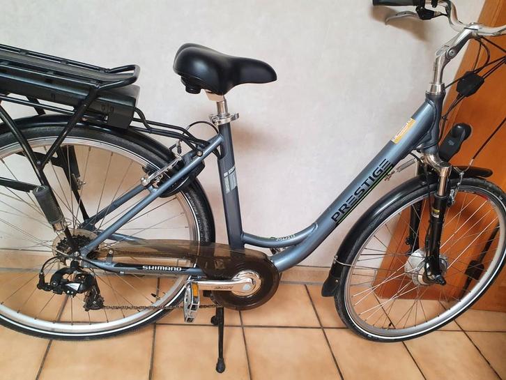 Dames elektriche fiets Prestige zo goed als nieuwe, Fietsen en Brommers, Elektrische fietsen, Zo goed als nieuw, Ophalen of Verzenden