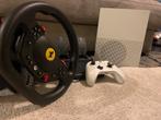 Xbox one s + ferari stuur, Games en Spelcomputers, Ophalen of Verzenden, Zo goed als nieuw