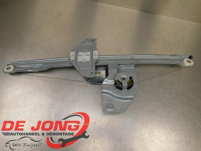 Ruitmechaniek 2Deurs rechts-voor van een Peugeot Partner, Auto-onderdelen, Ruiten en Toebehoren, Peugeot, Gebruikt, 3 maanden garantie