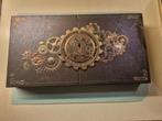 Tomorrowland 2014 - armband, originele doos en sleutel, Ophalen of Verzenden, Zo goed als nieuw