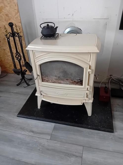 Dovre houtkachel beige, Huis en Inrichting, Kachels, Gebruikt, Vrijstaand, Houtkachel, Hout, Ophalen
