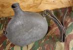 Gourde Française Japy Frères avec sangle en cuir ww2, Collections, Enlèvement ou Envoi, Armée de terre, Autres types