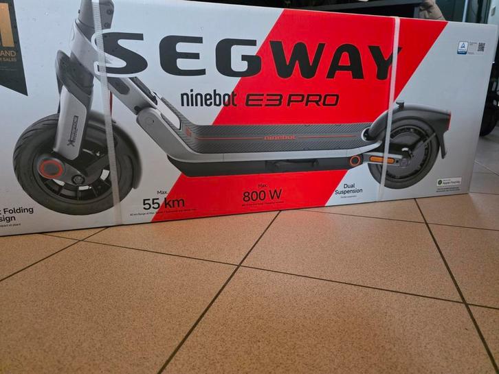 Te koop: Nieuwe elektrische step – Segway Ninebot E3 Pro

•, Fietsen en Brommers, Steps, Nieuw, Ophalen of Verzenden